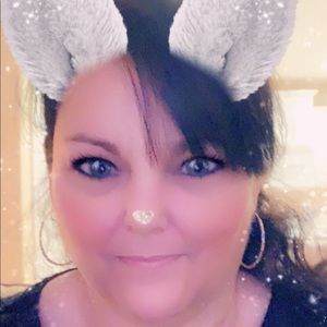 Meet your Posher, Suzy